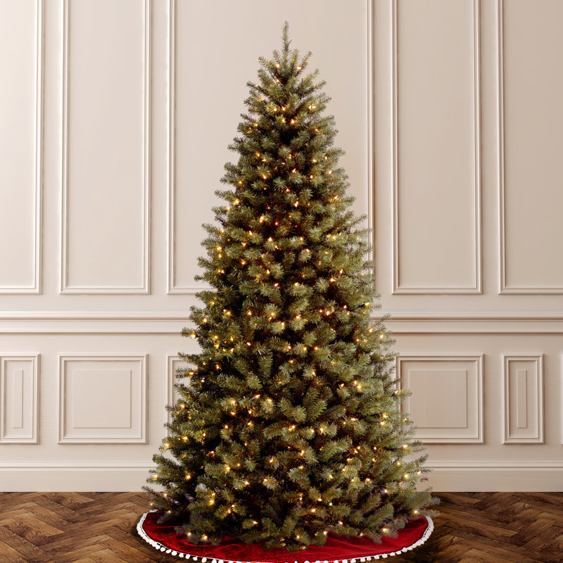 North Valley 72" Green Spruce Artificial Christmas Tree with 400 White Clear Lights with Tree Stand, 9 FT