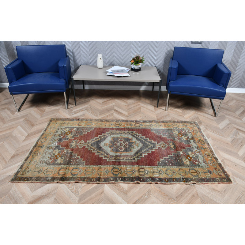 Tapis turc vintage tissé à la main en mauve idéal pour la cuisine de la salle à manger et les dortoirs