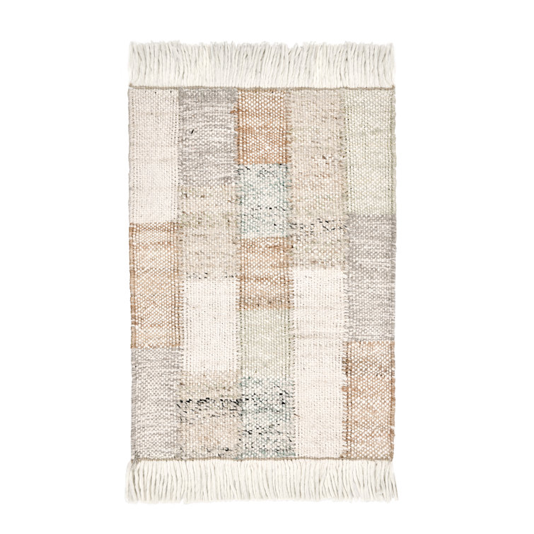 Ritsa Handwoven Jute Blend Accent Rug