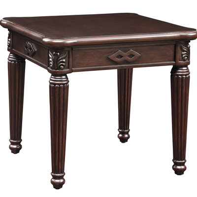 Table de bout rectangulaire à finition chaude pour espace de vie classique avec pieds et détails