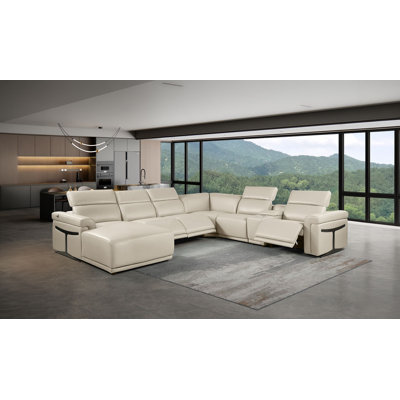 Canapé modulaire en forme de L 7 pièces beige en cuir fleur italien avec 3 fauteuils inclinables électriques et appuis-tête réglables.