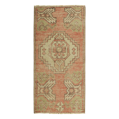 One-of-a-Kind 1'5x2'11 Hand Knotted Area Rug
