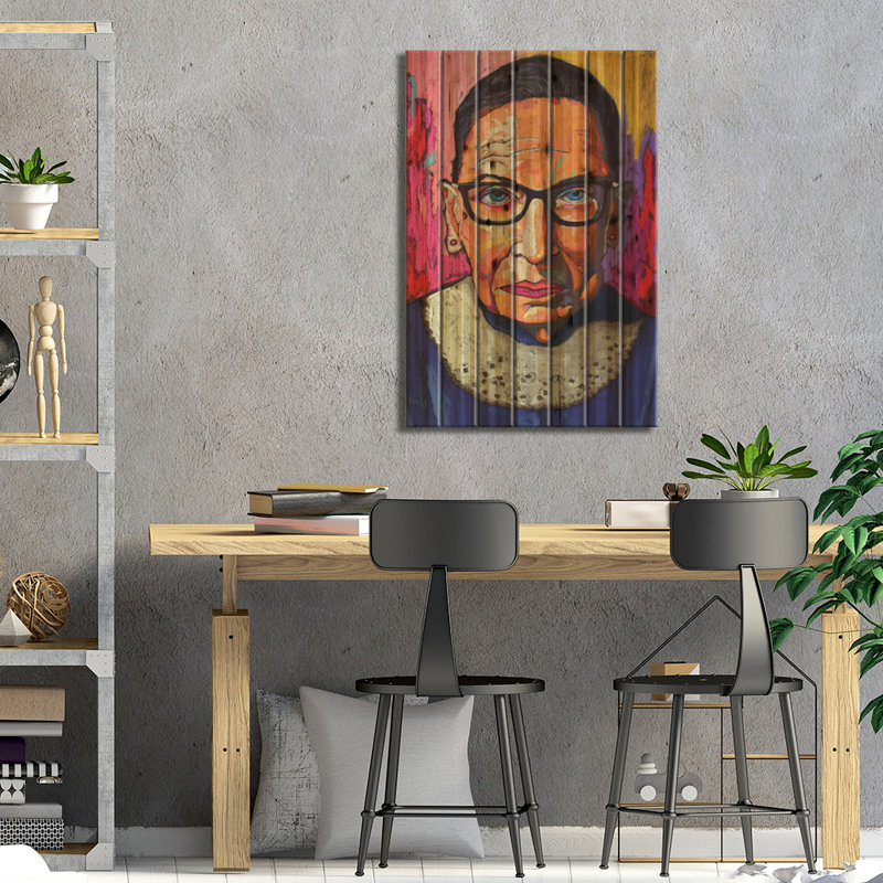 «Phiona Ruth Bader Ginsburg On Wood» par David Hinds, reproduction, H 40 po x l 26 po x P 1,5 po
