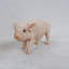 Statue porc pour bébé debout-16443393