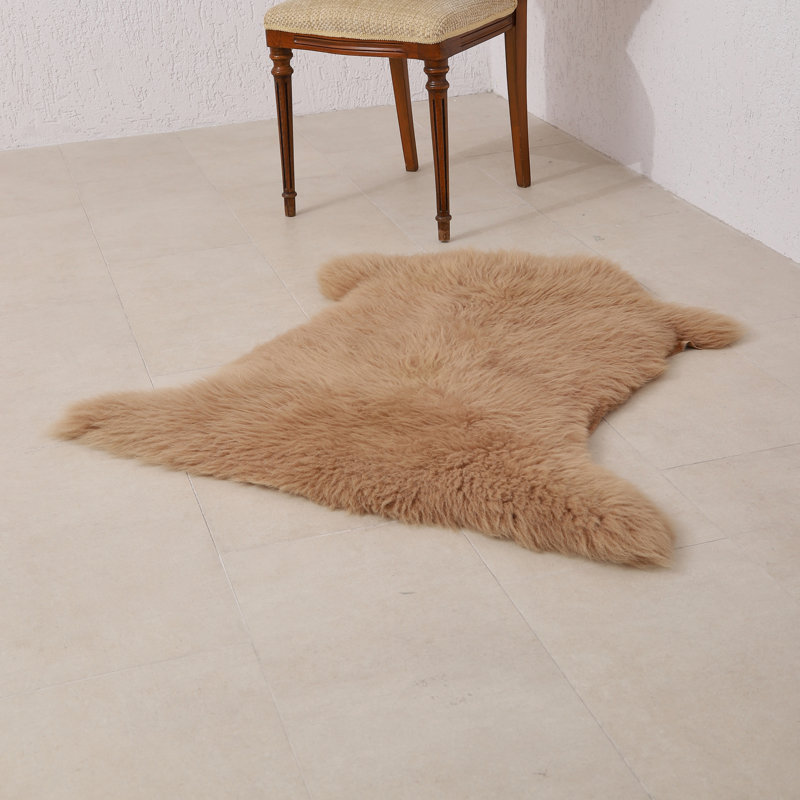 Lecia Solid Colour Sheepskin Hand Woven Area Rug, Novelty 75cm x 100cm