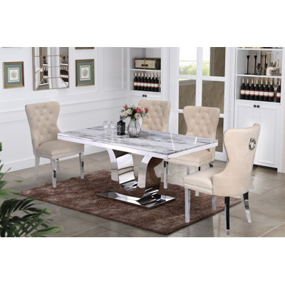 Ensemble repas pour 4 personnes Maciejewski