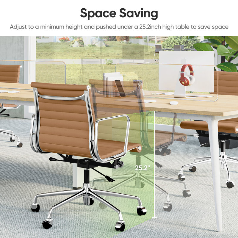 Fauteuil de bureau pivotant en cuir à dossier moyen avec accoudoirs et structure en aluminium, Marron clair