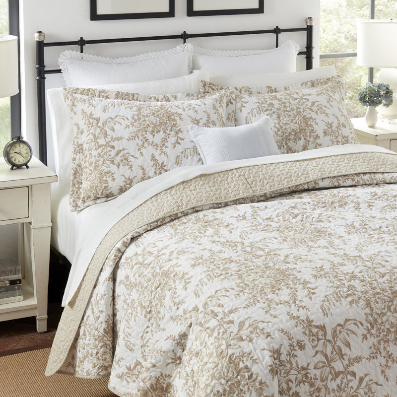 Mocha Cotton Reversible Full Quilt Set with Trim