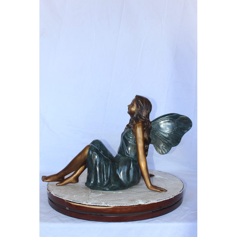 Statue de fée ange assis paisiblement en bronze - Taille: L 27 po x l 12 po x H 16 po.