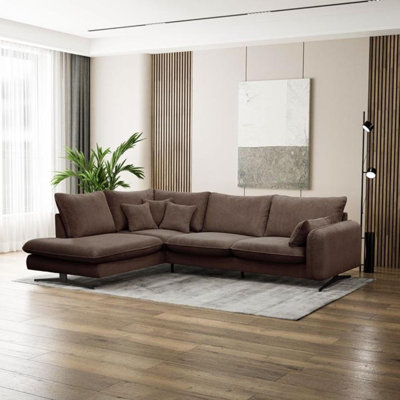 Casiyah 5 Seater Sofa & Chaise
