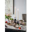 Le bol décoratif élégant en marbre crème, parfait pour la décoration et le service, ajoute une touche de luxe à tout décor.