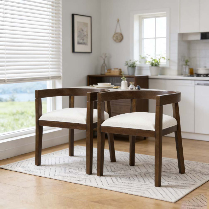 Chaise avec accoudoirs de salle à manger