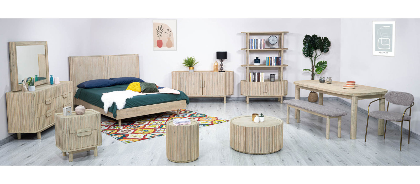 Castile End Table