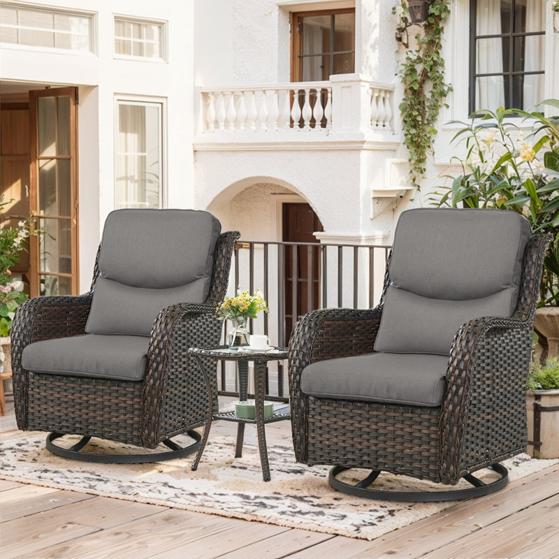 Chaises berçantes pivotantes d'extérieur en rotin avec coussins et table d'appoint Koba, Gris, Brun