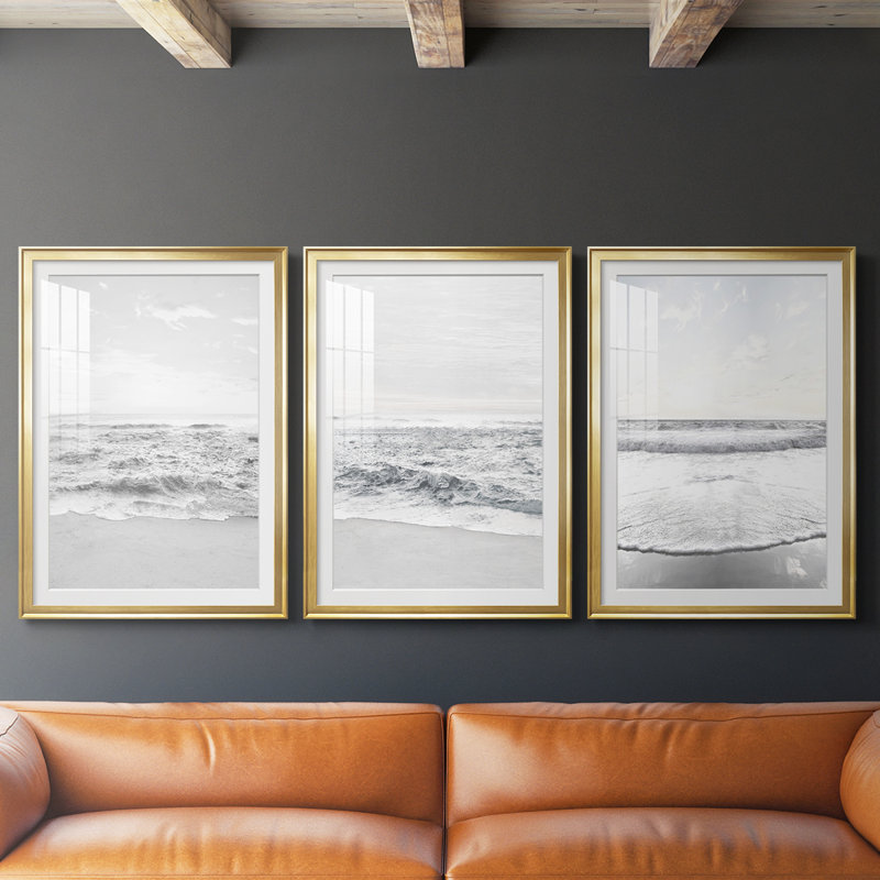 «Gentle Tides I», impression encadrée sur mesure de qualité supérieure mate - 3 pièces, H 19 po x l 27 po, Doré