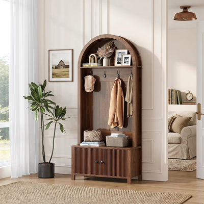 Portemanteau avec banc et rangement pour chaussures, armoire à chaussures pour vestibule 4-en-1 avec 4 crochets, rangement de style campagnard pour vestibule, vestibule, finition noyer