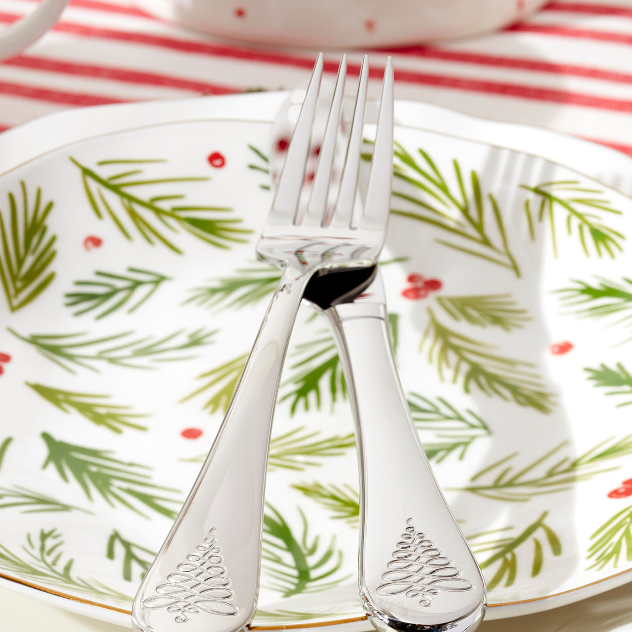 Bayberry 8" Salad Plate