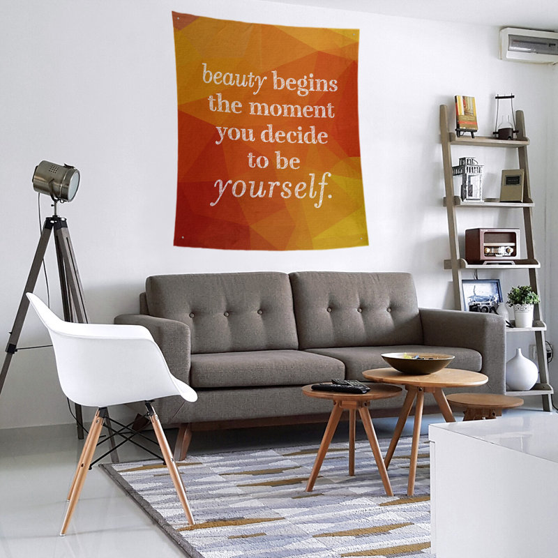 Tapisserie citation en polyester en faux gemme, H 80 po x l 68 po, Ambre