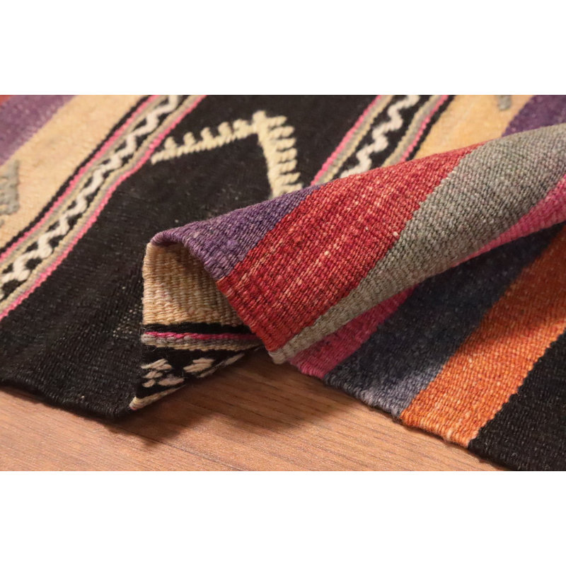 Tapis kilim à rayures vibrantes 5 x 9 avec motifs tribaux