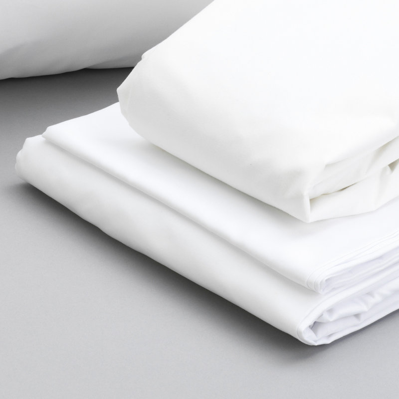 Twin Xl White Bedding - Pillow, Sheet , Mattress Protector. 100% Microfiber Soft At 90 Gsm. Protector Offers 5 Sided Protection , , And Liquid Spills. Double Stitched Pillowcase Flat Sheet. Pillow