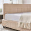 Structure de lit capitonnée en velours | Canapé-lit avec dossier moelleux et accoudoirs | Lit multifonctionnel confortable pour la chambre à coucher, le salon et les petits appartements-731958871-731958864