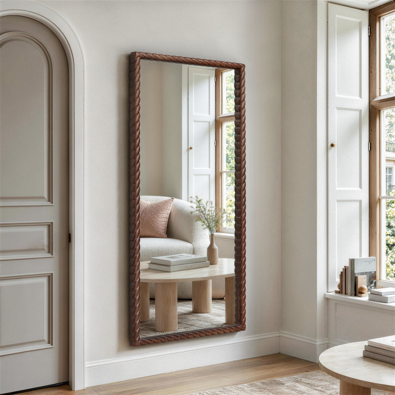 Miroir sur pied pleine longueur avec cadre en bois massif sculpté, Noyer