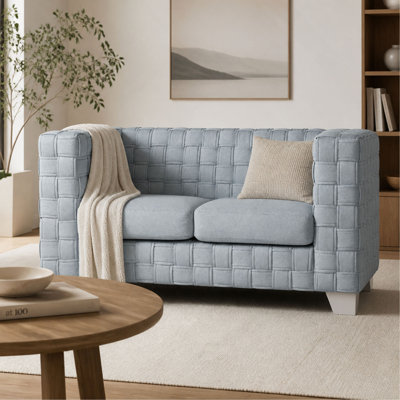 Canapé deux places Saree en chenille bleu sarcelle pâle et fini blanc pour salon