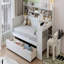 Lit de jour simple en bois avec tablettes de rangement, lit multifonctionnel avec deux tiroirs de rangement et bureau d'étude-553097021