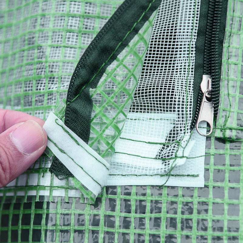 Mini serre tunnel 71 po x 55 po x 32 po Outsunny