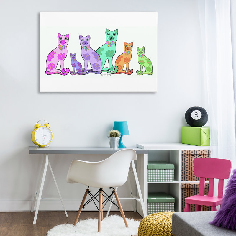 «Funky Whimsical Cats», conception de Katie Conley, H 30 po x l 45 po