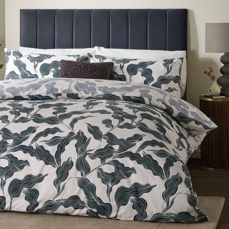 Lauro Polyester No Pattern Duvet Cover Set with Pillowcases, Single Duvet Cover + 1 Standard Pillowcase, Dusk