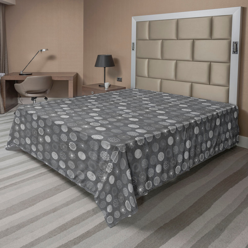 Drap plat moderne de style bohème Ambesonne, Drap plat de taille très grand, Gris pâle / motif abstrait blanc