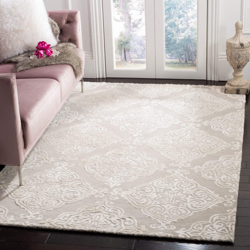 Bernon Hand Tufted Viscose/Wool Damask Rug in Silver/Ivory, Rectangle 8' x 11'