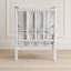Élégante chaise d'appoint rembourrée avec motif à rayures classique