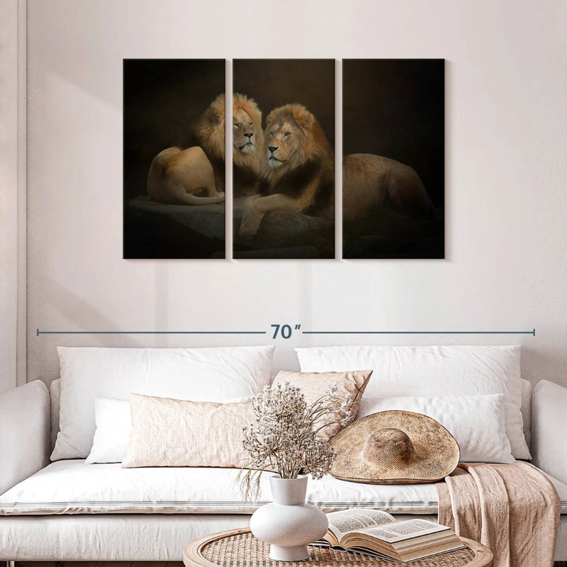Twin Lions, 28" H x 45" W