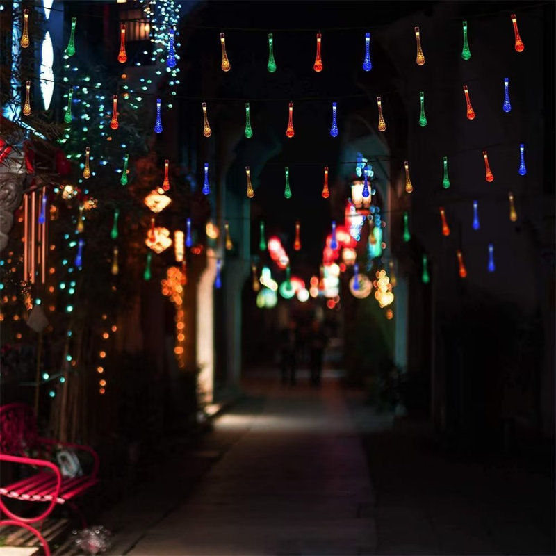 Guirlande lumineuse à DEL 30 lumières Elai pour l'extérieur, Multicolore