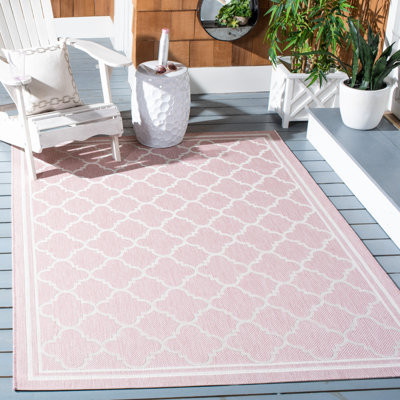 Tapis d'intérieur / extérieur à motif géométrique Brinnley
