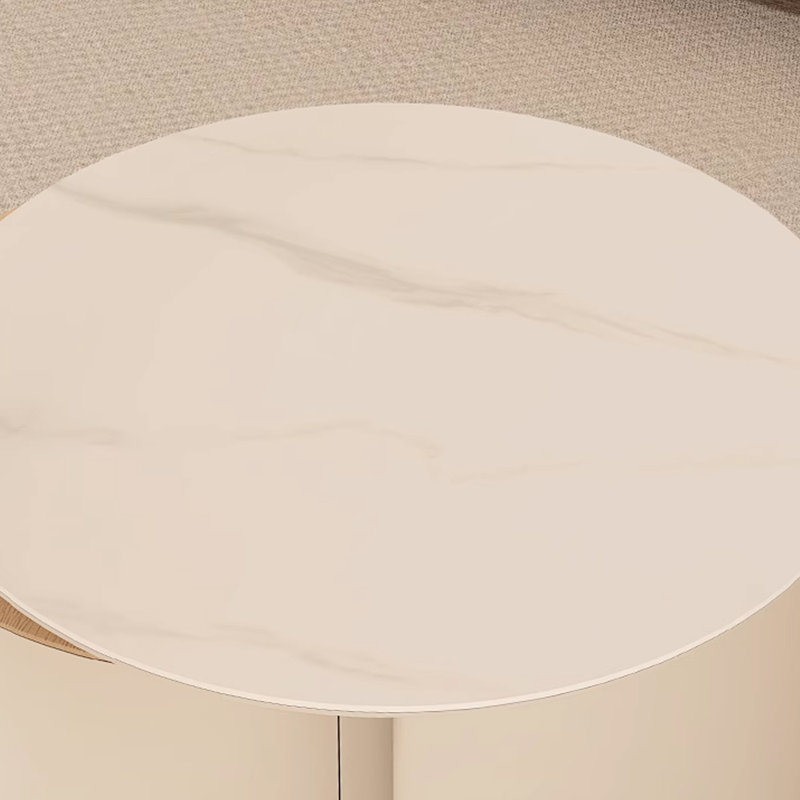 Table basse simple et légère de style crème de luxe