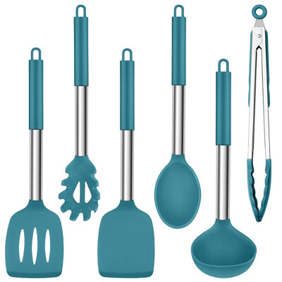 Fleur De Lis Living Roan Utensil Set