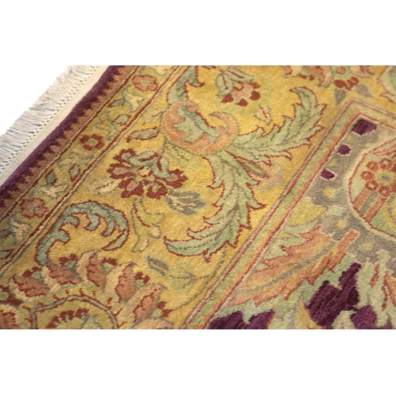 Hand Knotted Wool Oriental Area Rug in Red And Gold