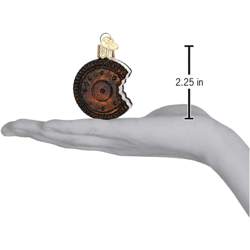 Ornement figurine suspendue à un gâteau sandwich