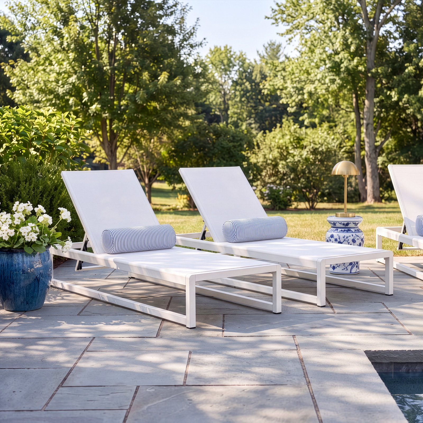 Cheshire 26" Patio Chaise Lounge Set, White/White