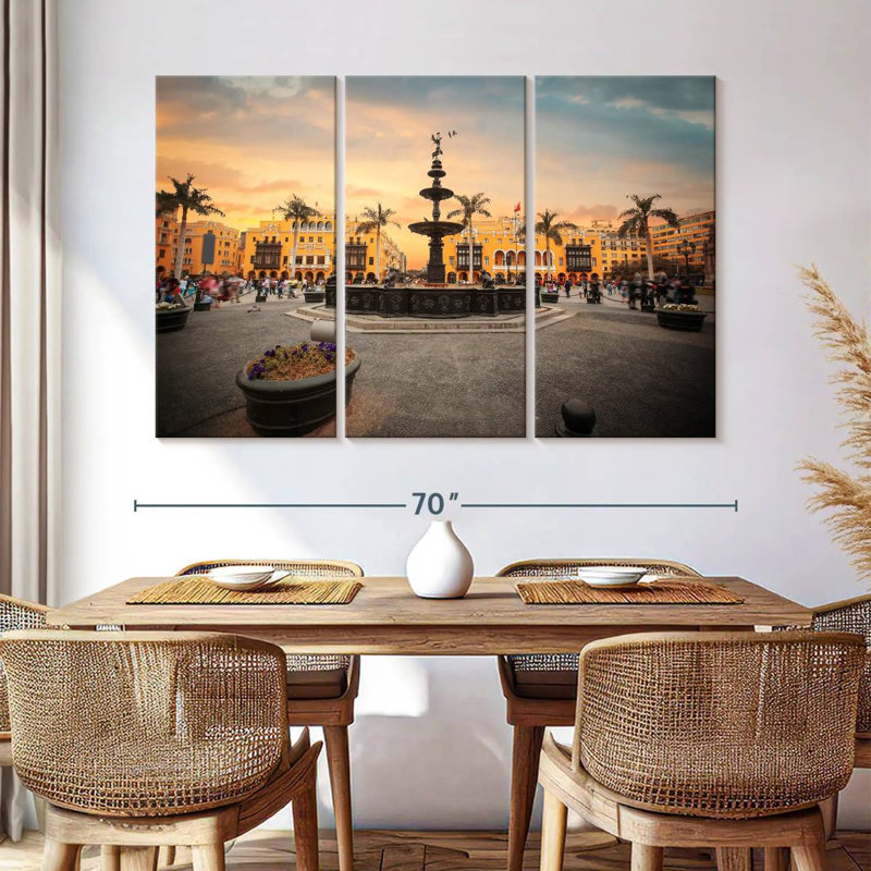Lima Main Square, 42" H x 65" W