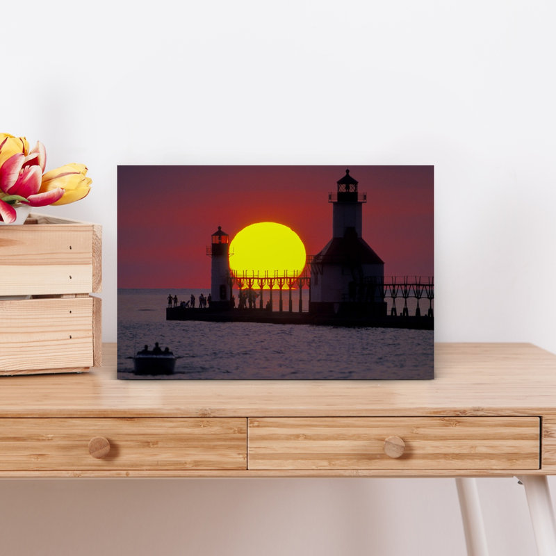 Lighthouse At Sunset St. Joseph Michigan USA by Vito Palmisano - Wrapped Canvas Print, 45.72 cm H x 30.48 cm W