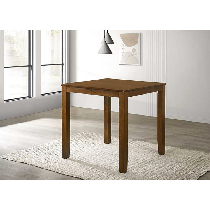 Table carrée traditionnelle en cerisier, hauteur comptoir, peut accueillir confortablement 4 personnes