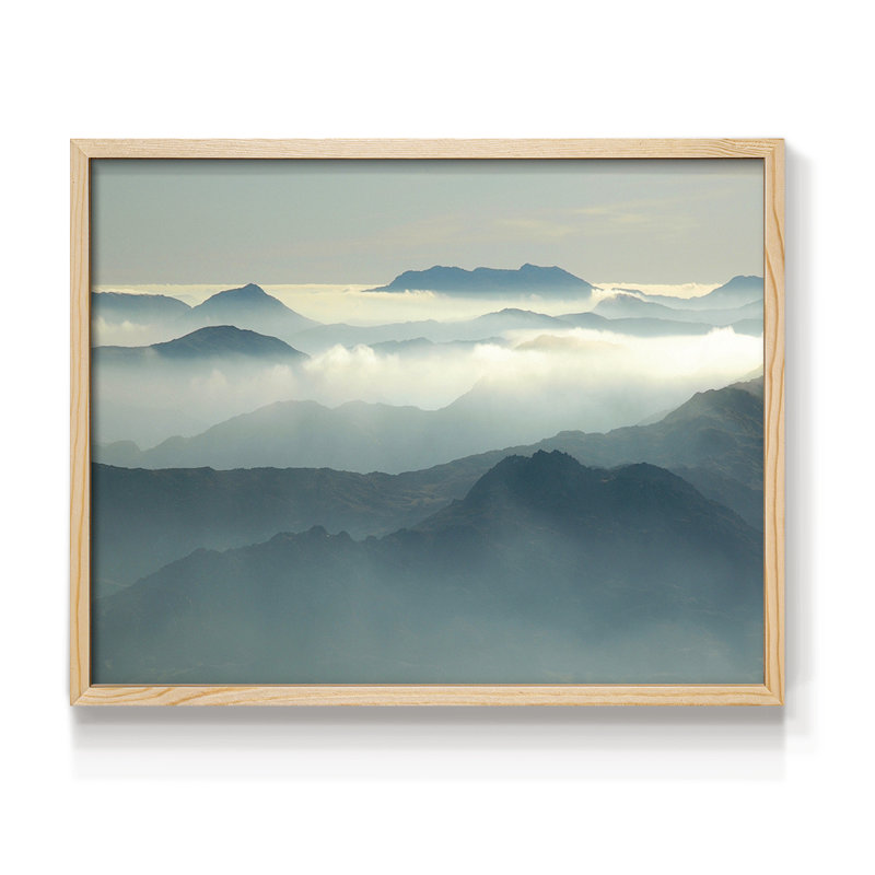 Au-dessus des nuages - impression encadrée - réarmable, Naturel, H 22 po x l 28 po