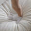 Chaise longue en chenille beige avec lit d'appoint et coins confortables, simple rembourrée, teinture confortable, espace