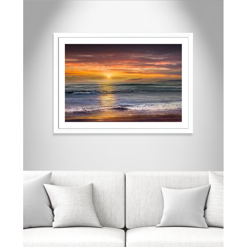 «Sundown Descanso Beach», reproduction encadrée, Papier encadré blanc mat, H 31 po x l 43 po x P 1,25 po