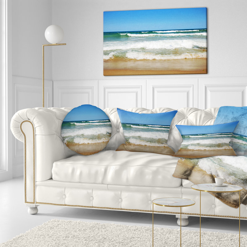 Coussin lombaire de mer sous le ciel, magnifique shore
