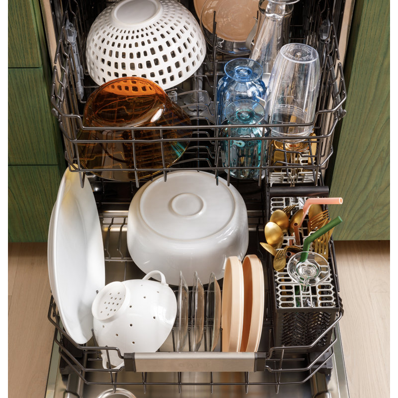Café Customfit Energy Star Stainless Interior Smart 42 dBA Dishwasher